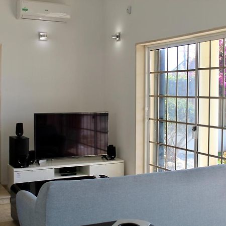 Aroeira Palm Beach Villa Kültér fotó